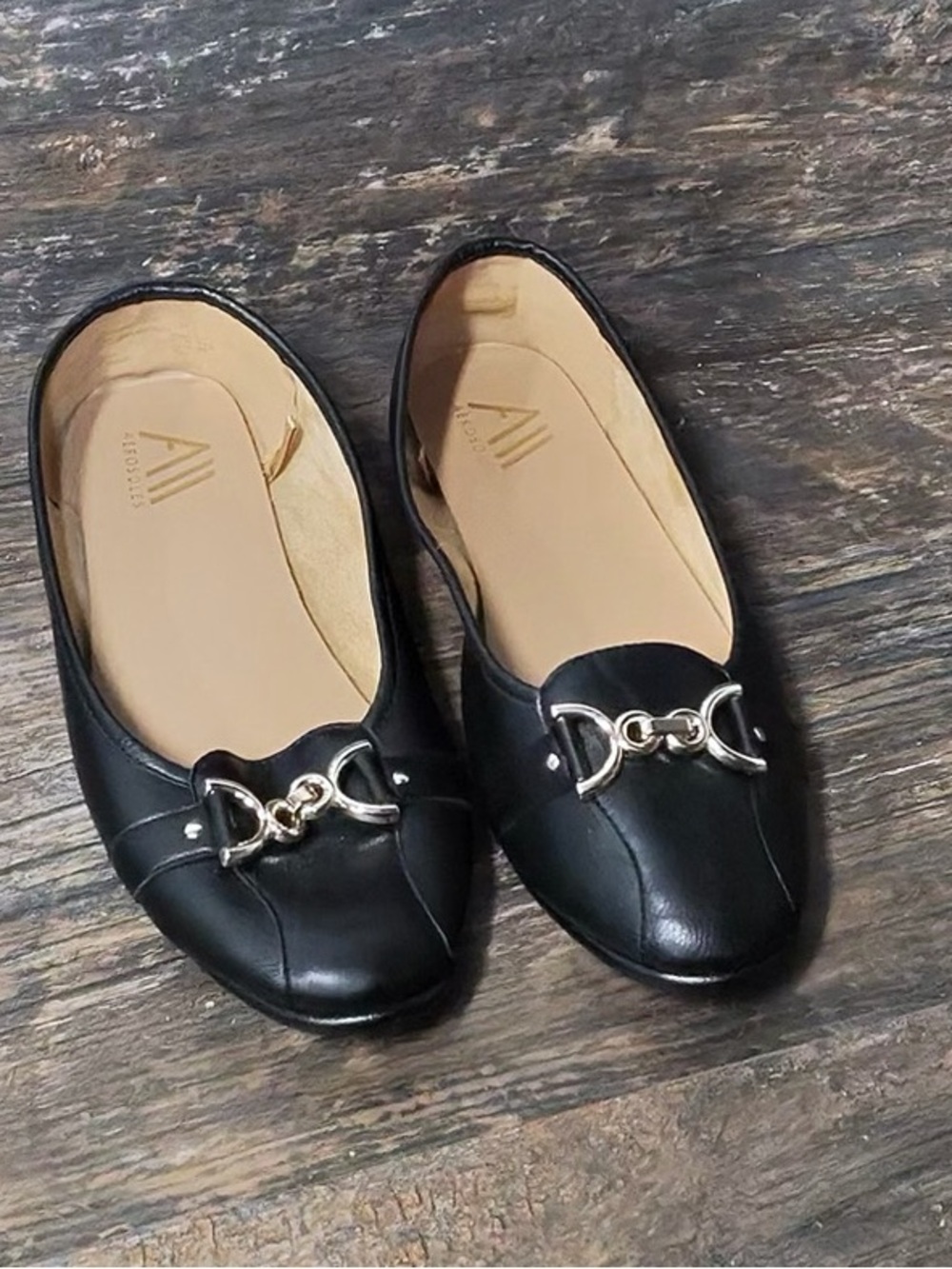 AEROSOLES Black Leather Loafers with Gold Bit Detail